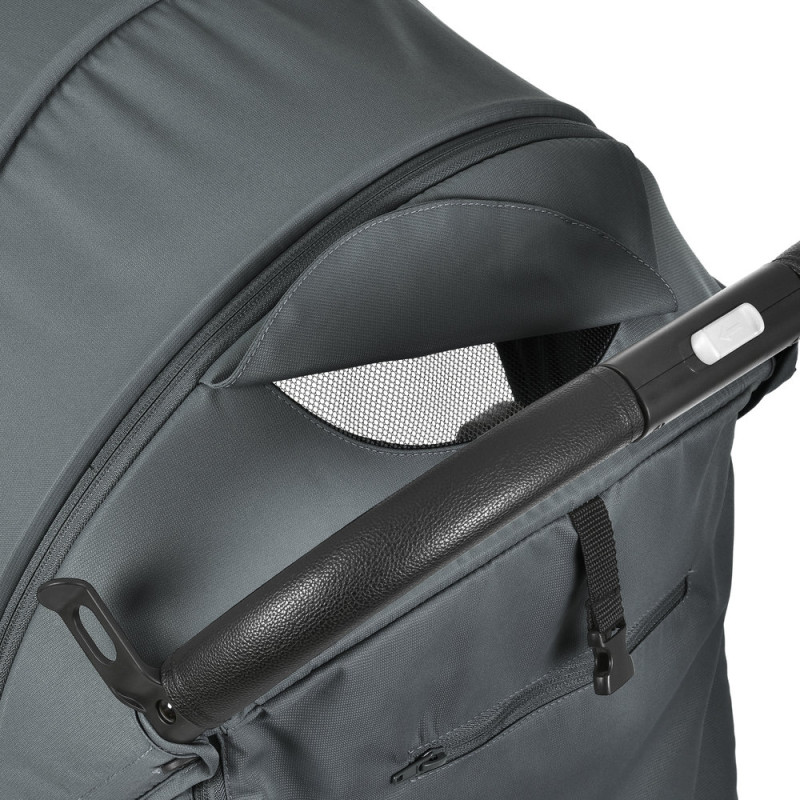 Дитяча коляска прогулянкова BAMBI FLASH (M 5727-1 Magnet)